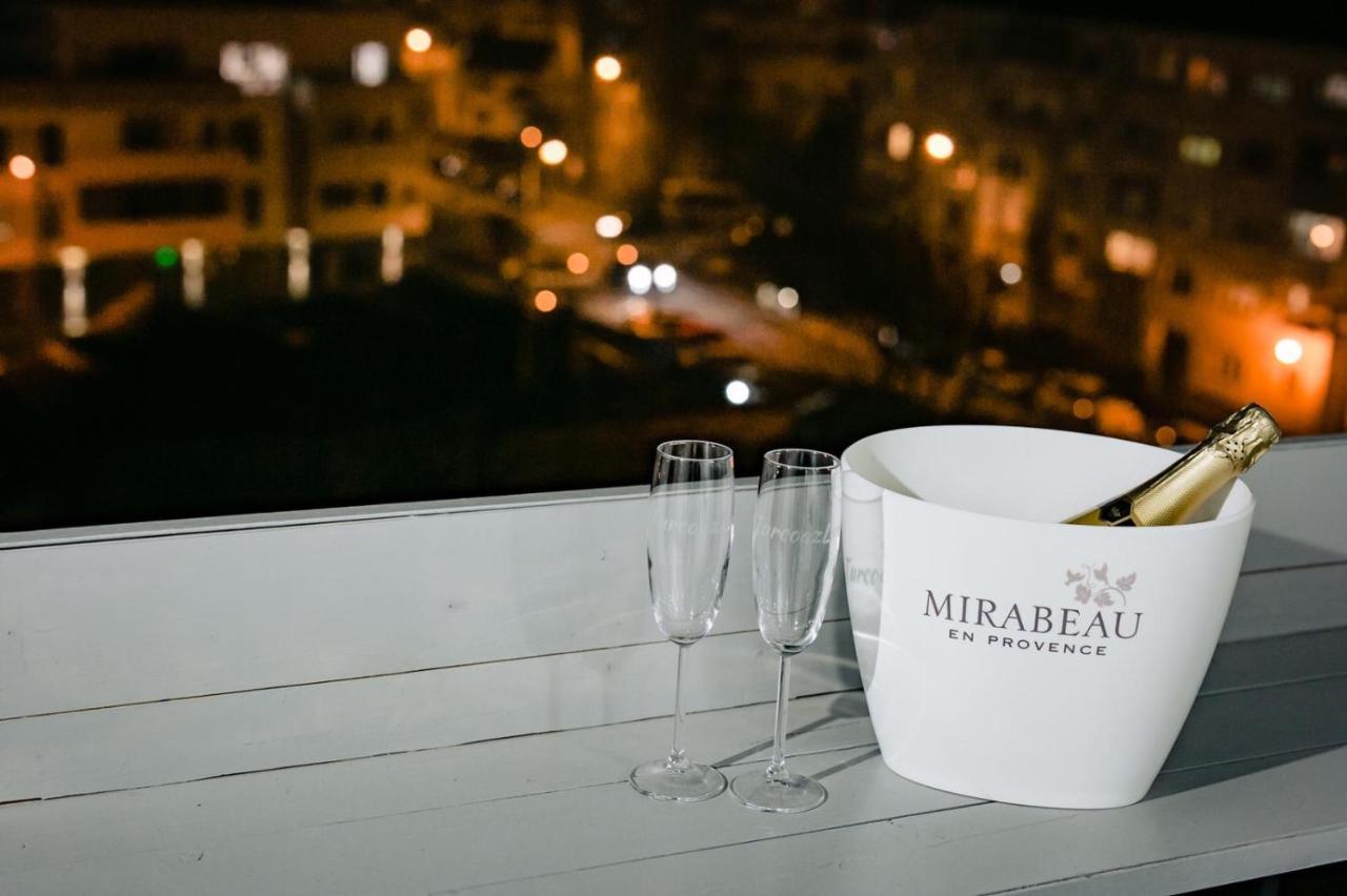 Turcoazlux Apartments Nagyvárad Kültér fotó