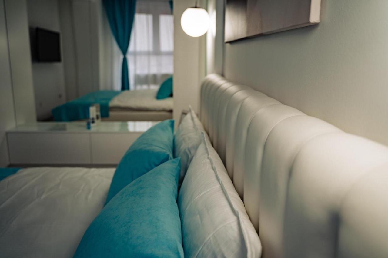 Turcoazlux Apartments Nagyvárad Kültér fotó